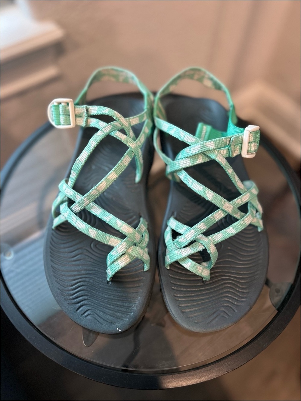 Chaco Women's Strappy Sandals in Green and White Size 10